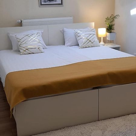 Elite Apartment Jasmina Bihać Exteriör bild